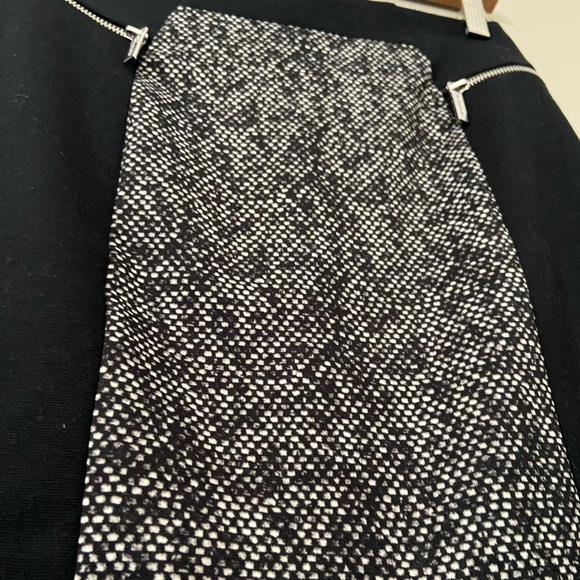 🤎Michael Kors animal print skirt - Picture 3 of 6